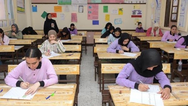 شاهد .. هدوء لجان امتحانات الشهادة الإعدادية 2026 اليوم