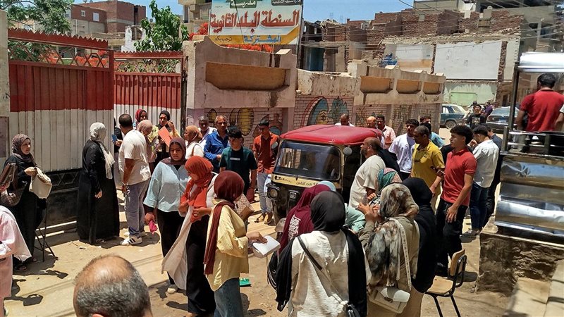 أخبار مصر اليوم، التضامن تتدخل لإنقاذ 4 أطفال عثر عليهم بمفردهم في شوارع القاهرة، ضبط المدرس المتهم بنشر امتحان التربية الدينية للثانوية العامة، جامعة الأزهر تقرر تطبيق “السمر كورس”