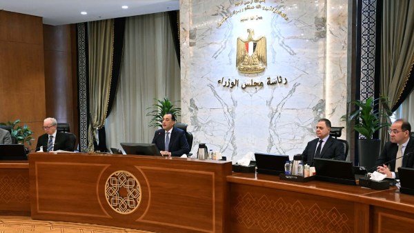 الحكومة توافق على تعديل القواعد التنظيمية لترخيص أراضي مشروعات الطاقة الكهربائية