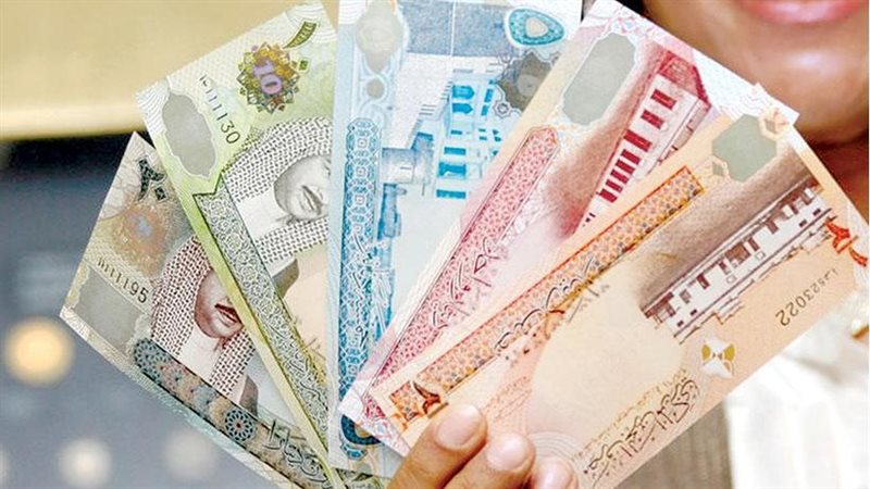 تراجع سعر الدينار البحريني مقابل الجنيه في البنوك المصرية مساء اليوم
