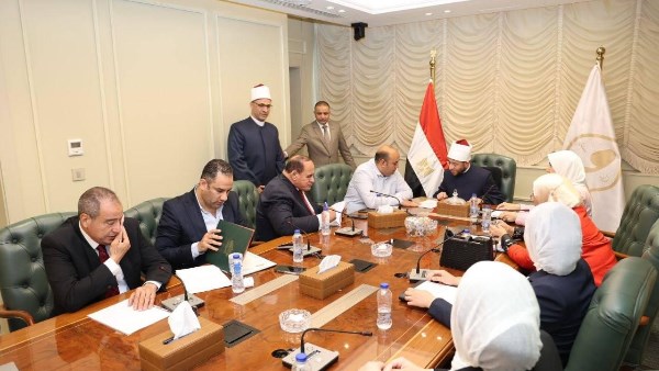 وزير الأوقاف يستقبل عددًا من أعضاء مجلس النواب لبحث احتياجات المواطنين | صور