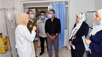 محافظ المنوفية يفاجئ مستشفى السادات المركزي ويحيل المدير الإداري و75 موظفا للتحقيق