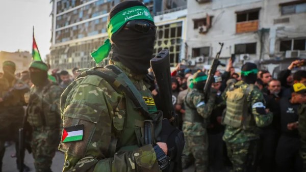 جيش الاحتلال يزعم تصفية أربعة من مسئولين عن تأمين كبار قادة حماس