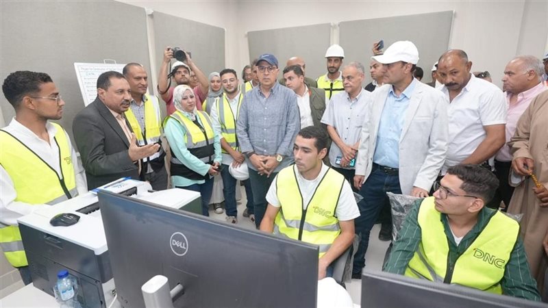 وزير الري من أسيوط: قناطر ديروط الجديدة تحسن الري في زمام 1.60 مليون فدان (صور)
