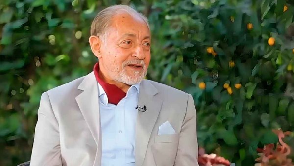 أثرى الفن العربي بأعمال خالدة.. نقابة الممثلين تنعى عبد العزيز مخيون