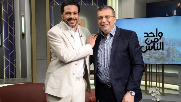 حمزة العيلي: شخصية “درويش” في “النص” أسعدتني.. وحب الجمهور جائزتي الحقيقية