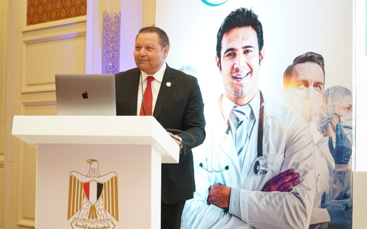 أحمد طه: البرنامج الوطني للقبالة خطوة لتعزيز جودة خدمات صحة الأم والطفل