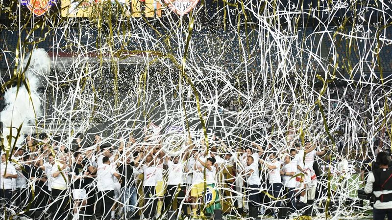 عزالدين الكلاوي يكتب: الزمالك الظالم المهمل أم المظلوم المفترى عليه؟