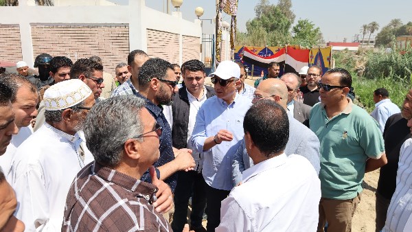 محافظ الجيزة يتفقد مشروع محطة رفع الصرف الصحي ببني يوسف لمتابعة معدلات التنفيذ