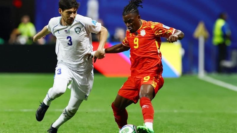 كأس العالم، أوزبكستان تتقدم أمام الكونغو الديمقراطية 1-0 في الشوط الأول (فيديو)