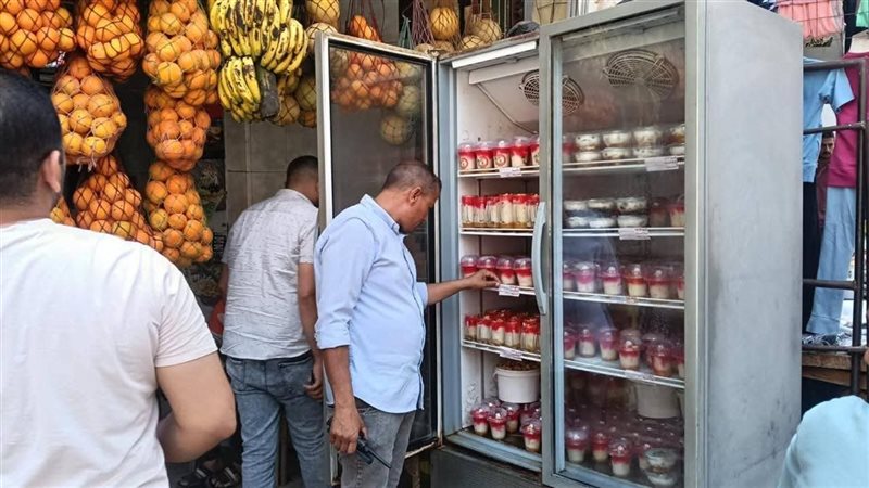 حملات على محلات عصير القصب بالمنيا، تحرير 103 محاضر وضبط مخالفات غذائية