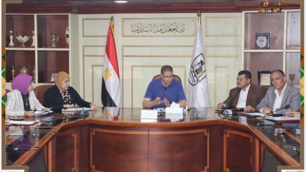 سكرتير عام بني سويف تفاصيل يتابع مستجدات التصالح بمخالفات البناء