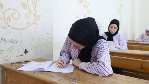 أمهات مصر: شكاوى من صعوبة امتحان دراسات الإعدادية بالجيزة