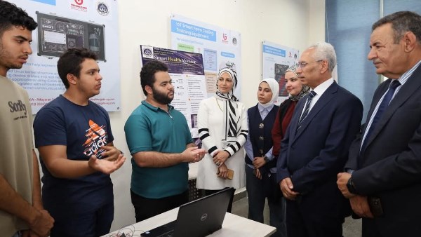 افتتاح معرض مشروعات تطبيقات الذكاء الاصطناعي وإنترنت الأشياء بجامعة المنيا الأهلية