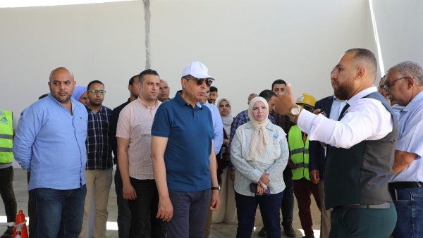 محافظ المنيا يتفقد الأعمال الإنشائية لمحطات تنقية المياه بالظهير الصحراوي بسمالوط