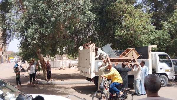 ضبط وتحرير 530 محضر إشغال وحالة تعدٍ على الطريق العام في قنا