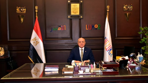 محافظ الأقصر يصدر حركة تكليفات جديدة لرؤساء بعض الوحدات المحلية بقرى مركز القرنة