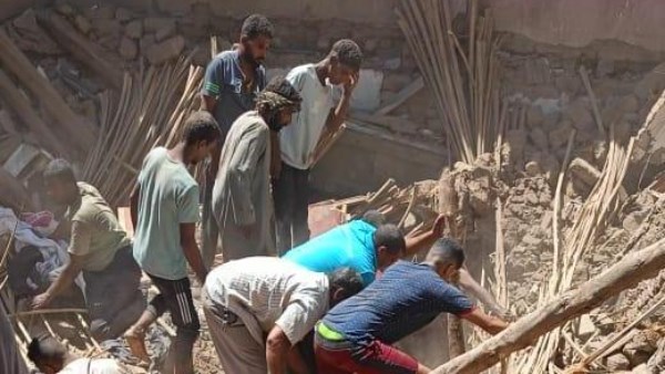 إصابة 5 أشخاص في انهيار منزل من طابقين بـ الطود بالأقصر