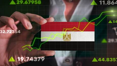 نصائح من خبير مصري.. ماذا سيحدث لاقتصاد العالم حتى نهاية 2026؟