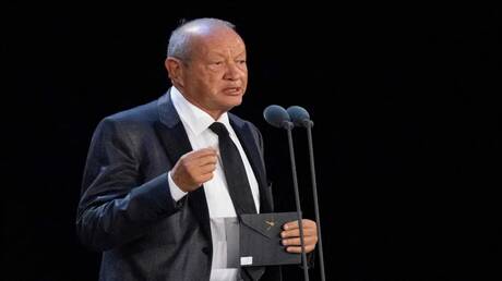 نجيب ساويرس يحذر من “كارثة” تهدد ثروات مصر وتسيء لسمعتها 