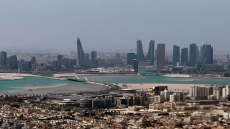 سفير البحرين لدى روسيا: الظروف الراهنة في الشرق الأوسط لا تسمح بالعودة لتحضيرات القمة الروسية العربي