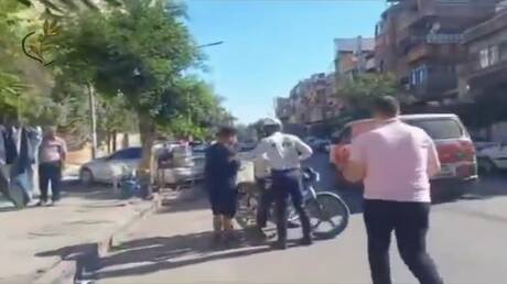 دقائق معدودة فصلت تبينه وبين الرسوب.. شرطة دمشق تنقذ طالبا من تأخير الامتحان