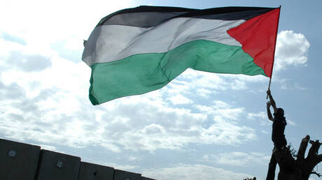 إزالة العلم الفلسطيني من مبنى الحكومة.. أول قرار لرئيس الوزراء السلوفيني بعد حصوله على الثقة