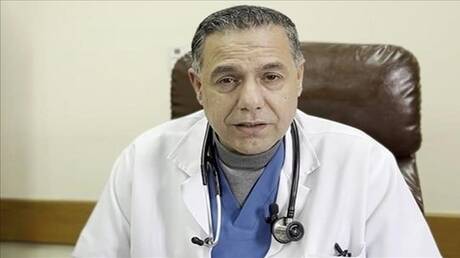 نشر صورة للدكتور حسام أبو صفية خلال محاكمته في القدس تظهر عليه آثار الإرهاق والتعذيب