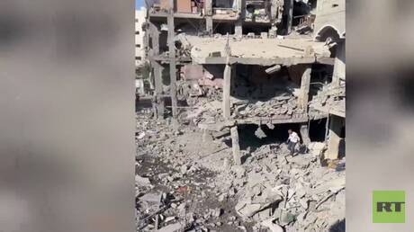قطاع غزة.. آثار القصف الإسرائيلي على منطقة سكنية في المغازي