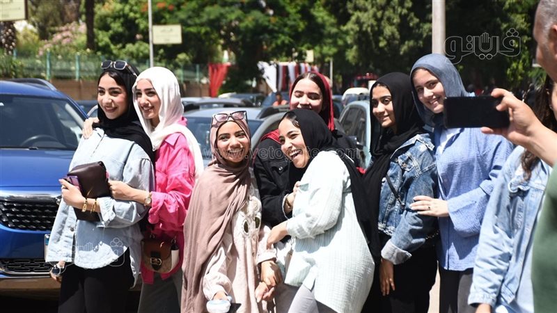 يتزامن مع إجازة 30 يونيو، التعليم تحسم الجدل بشأن عقد امتحانات الثانوية يوم 2 يوليو