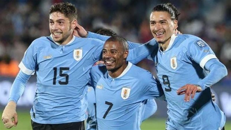 خلافات داخل معسكر أوروجواي قبل مواجهة إسبانيا في كأس العالم