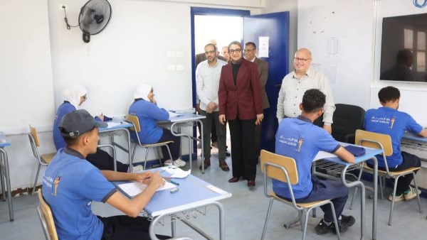 أخبار الوادي الجديد: المحافظ تتابع انطلاق امتحانات الشهادة الثانوية الأزهرية وسير امتحانات الدبلومات الفنية