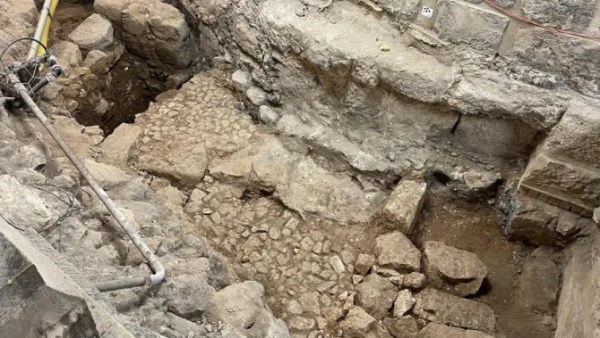 الأرض ابتلعته أثناء الحفر.. مصرع شاب بعد 10 ساعات من محاولات انتشاله من عمق 9 أمتار بالإسماعيلية