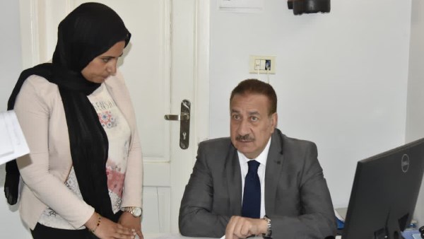 محافظ بورسعيد: إجراءات قانونية ضد المتأخرين في استخراج التراخيص