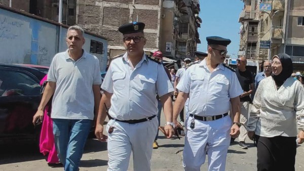 تقودها شرطة المرافق .. حملة موسعة لإزالة الإشغالات بنطاق سوق العصر ببورسعيد