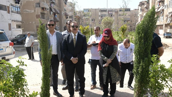 محافظ بورسعيد يتفقد تطوير ورفع كفاءة منطقة “عمر بن الخطاب” بعدد 168 عمارة