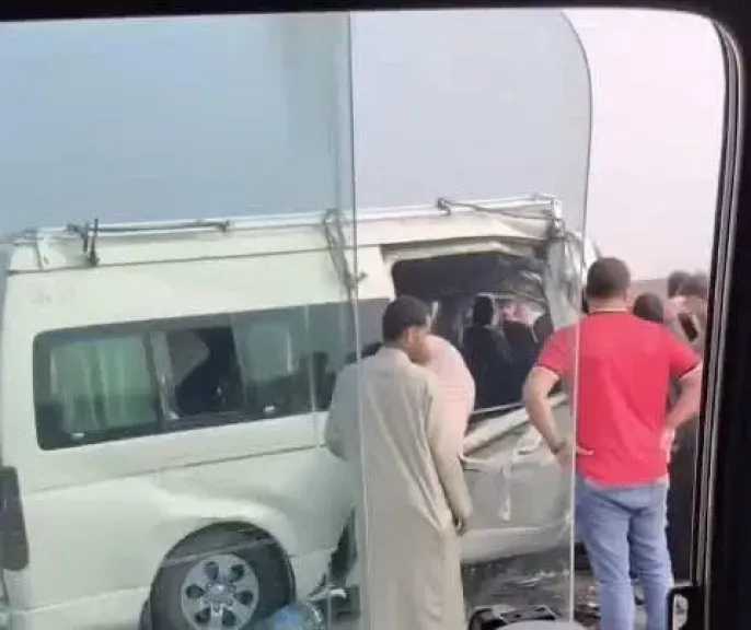 إصابة 19 شخص في حادث تصادم على الطريق الاقليمي