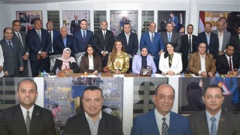 وفد تنسيقية شباب الأحزاب يناقش مع قيادات “الحركة الوطنية” عددًا من القضايا المهمة
