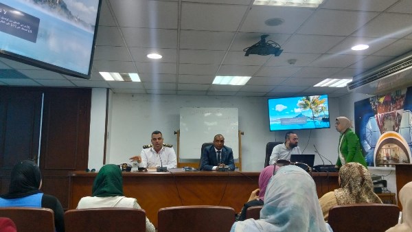 حقوق الإنسان تنظم تدريبا للعاملين بالمديريات والمصالح الحكومية بدمياط.. صور