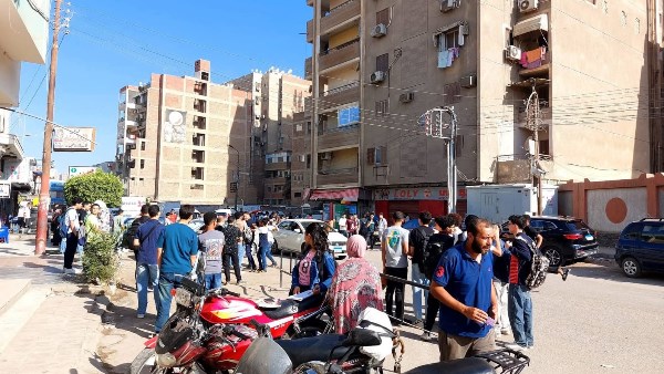 فرحة وارتياح بين طلاب الشهادة الإعدادية بالقليوبية بعد امتحان اللغة الانجليزية