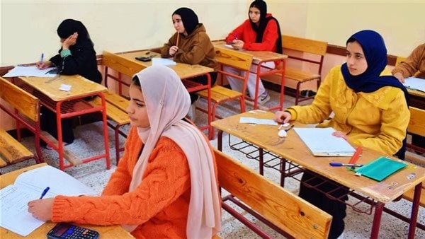 إحالة رئيسي لجنتين ومراقبين بالقليوبية للتحقيق بعد رصد إهمال داخل لجان الإعدادية