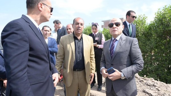 محافظ الغربية يواصل أكبر حملة ميدانية لرفع التراكمات التاريخية بالمحلة الكبرى.. صور