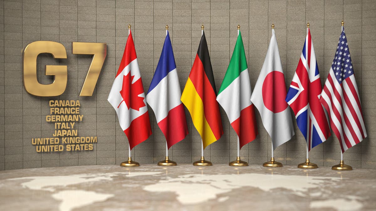 ماكرون يترأس مؤتمراً يضم مجموعة السبع والصين حول التجارة