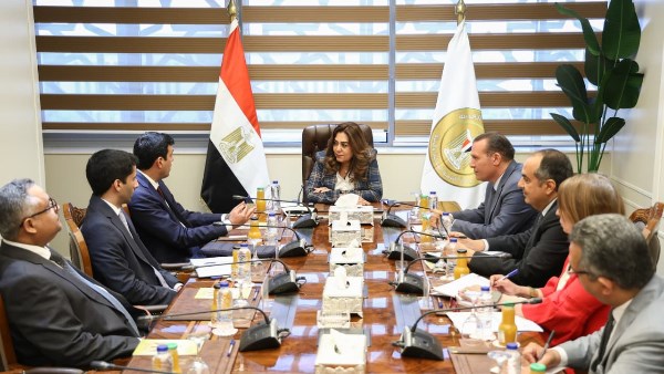 وزيرة التنمية المحلية تبحث تعزيز التعاون مع منظمة المدن العربية وتبادل الخبرات