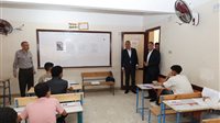 محافظ الجيزة يتفقد لجان امتحانات الشهادة الإعدادية بأبو النمرس