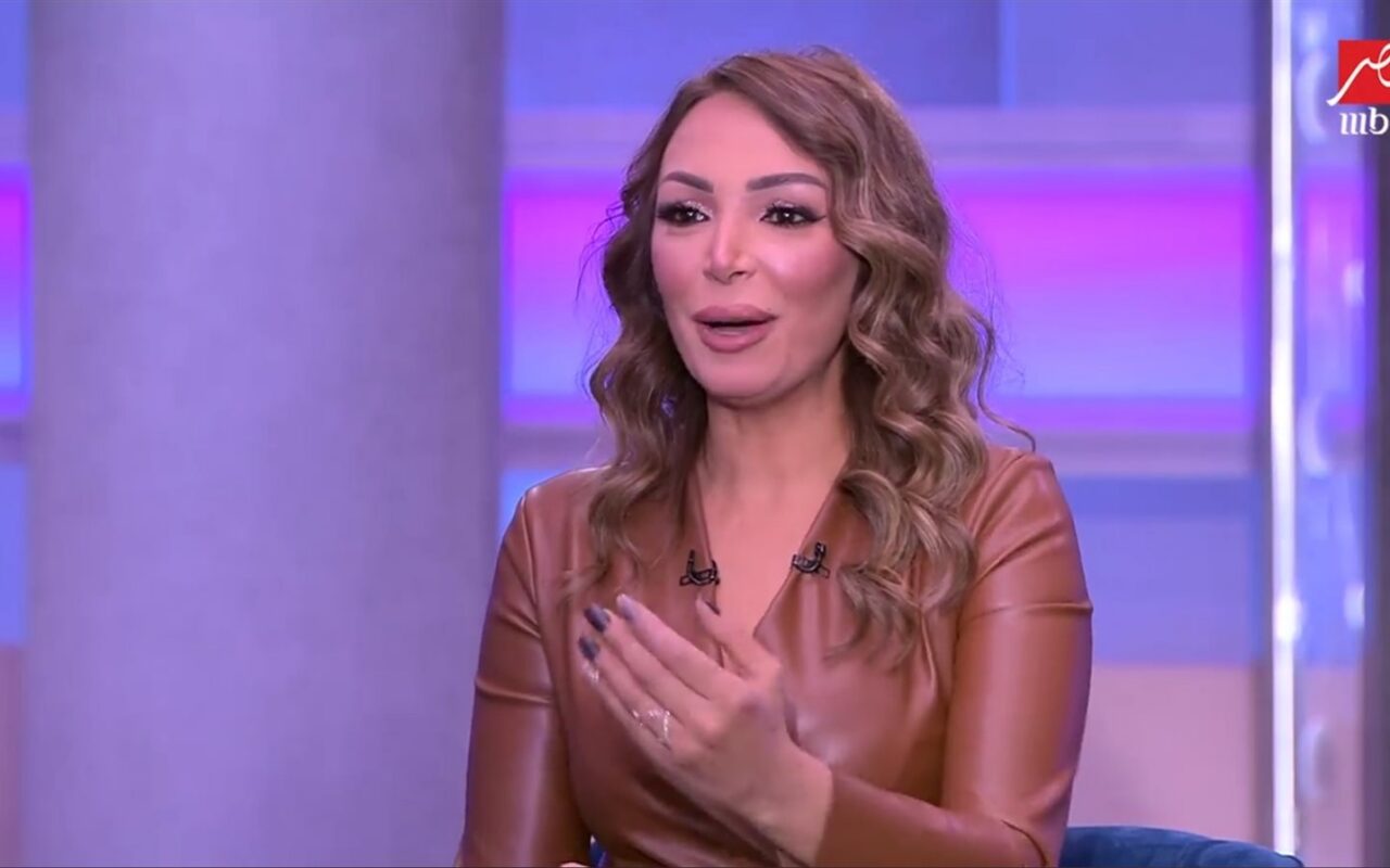 شقيق سهام جلال: حذفنا جميع فيديوهات الرقص والغناء من حسابها وندعو لها بالمغفرة