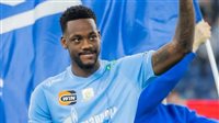 جالطة سراي التركي يُنهي أزمة “المهاجم الكولومبي” مع النصر السعودي