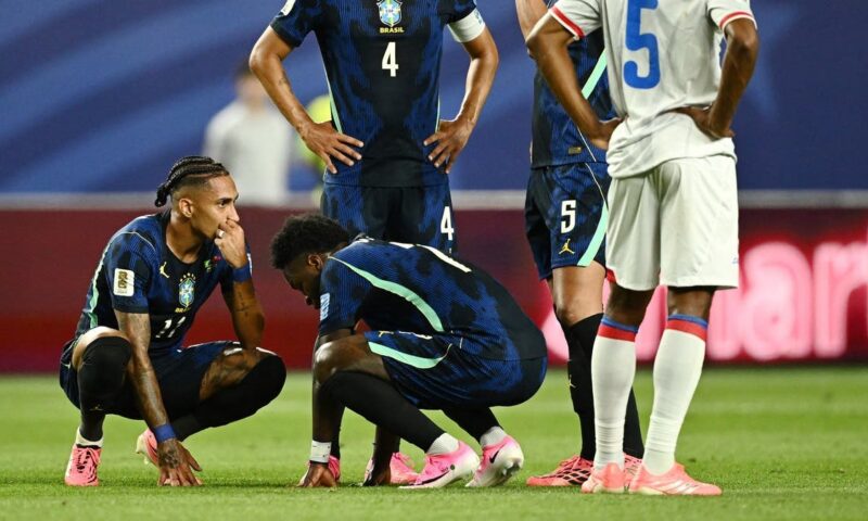 رافينيا يُصاب ويبقى مع بعثة البرازيل في كأس العالم