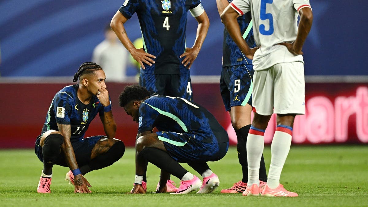 رافينيا يُصاب ويبقى مع بعثة البرازيل في كأس العالم