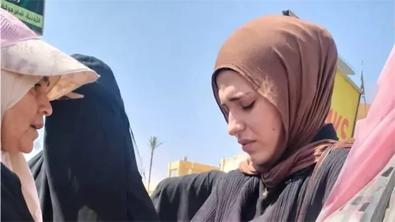 مجهود عام كامل كان هيضيع، طالبة ثانوية عامة تفشل في العثور على رقم جلوسها ولجنتها بالعاشر
